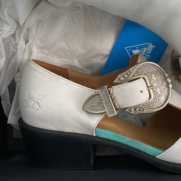 John Fluevog Articulate buckle shoe - Picture 2 of 7